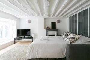Lafayette Private Apartment