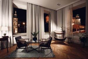 STRADOMSKA 2 APARTMENTS