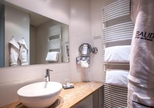 Hotels Hotel Baud - Les Collectionneurs : photos des chambres