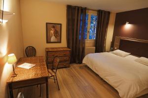 Hotels Hotel La Flambee : photos des chambres