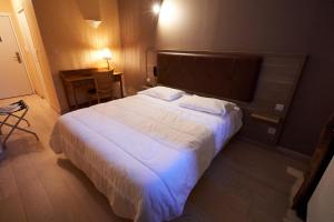 Hotels Hotel La Flambee : photos des chambres