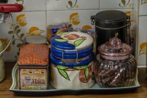 Cozy & Quiet Central Apartment