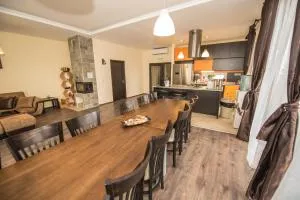 Vakarel Residence - Vakarel