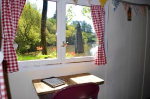 Tentes de luxe GoGreen Roulotte : photos des chambres