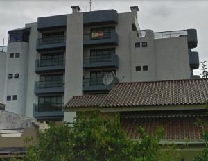 Cobertura Duplex perto do mar, piscina, linda vista, 03 garagens, churrasqueira