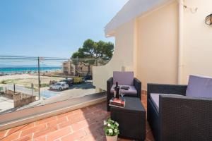 Encantador Dúplex Vacacional Reformado, Salzes 5, Frente a la Playa de Alcudia