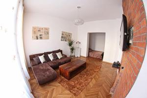 Central Old Town Apartment