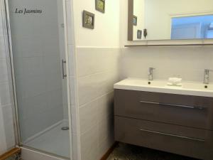 B&B / Chambres d'hotes Chambres d'Hotes L'Ostal de Pombonne : photos des chambres