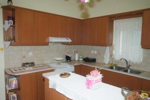 Tourloti Village House