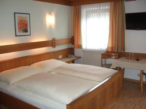 Double Room for Single Use room in Pension Riedlsperger