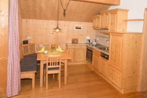 Urlaub mitten im Wald - Lueg