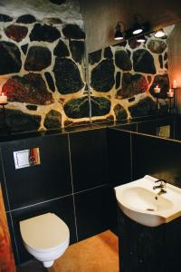 Loovälja Guesthouse