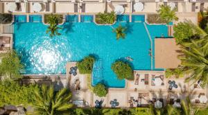 Horizon Karon Beach Resort & Spa