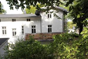 Villa Sanssouci - Bäderstilvilla mit individuellen Wohnungen