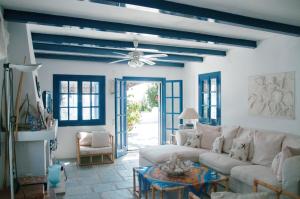 Dream property pool, jacuzzi and sea Skiathos Greece