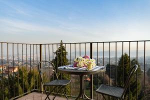 Apartment Lake's Landscapes by RentAllComo Albavilla Italy