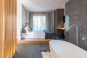 Hub Suites, Luxury living in Athens