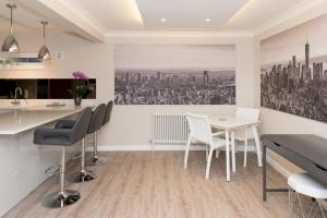 The Mews, York Place by Harrogate Serviced Apartments
