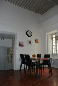 Appartement de caractère entre St Rémy et Avignon, 74m2, 2 à 4 personnes