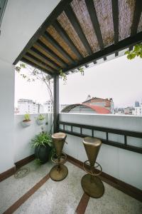 VietHome-Doorstep to Hoan Kiem Lake