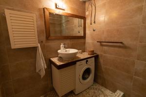 One-Bedroom Apartment room in Gardos riverview