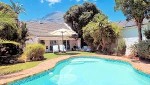 Hout Bay Beach Cottage - Hout Bay