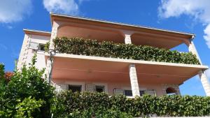 Apartmani Mirela & Feri