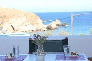 Abela Sea View Apartments Syros Greece