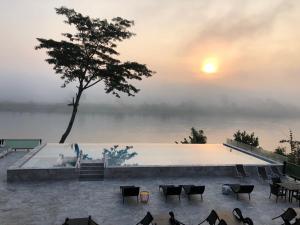 obrázek - Chiangkhong Teak Garden Riverfront Onsen Hotel- SHA Extra Plus