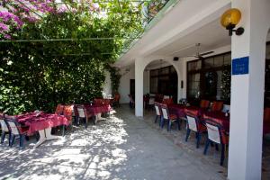 Pension Haus Kovac Tucepi Croatia Photos Room Rates Promotions