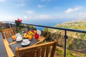 Casa das Abertas - Calheta