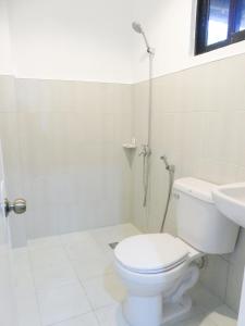 Nanettes Tourist Inn