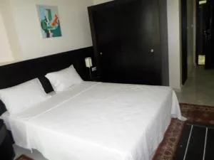 HOTEL DE LA VALLÉE - Шлеф