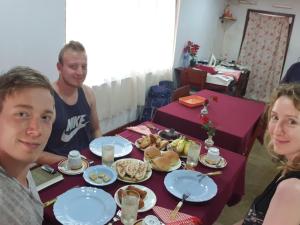 Surf reef guest house