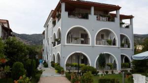 Delphin Rooms Sivota Epirus Greece