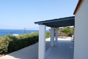 BAY VIEW STUDIO Syros Greece