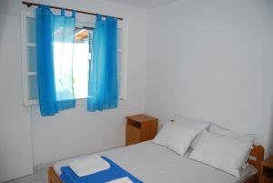 BAY VIEW STUDIO