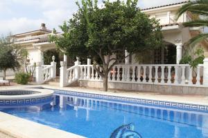 ARENDA Pino Alto Villa Lemon