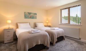 Two Bedroom Marina View Apartment - No Dogs Allowed room in Tewitfield Marina