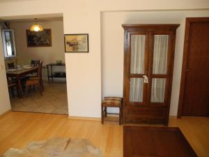 Apartment in Selce 27284