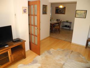 Apartment in Selce 27284