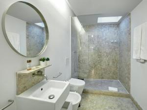Canaan Lifestyle Apartments Lisbon Combro 77 by Get Your Stay