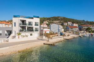 5 stern ferienhaus Beachfront Luxury Villa Vinišće Kroatien