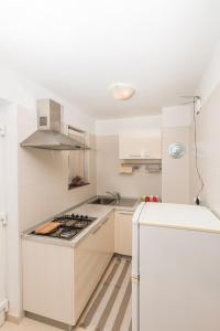 Apartments in Klimno - Insel Krk 13574