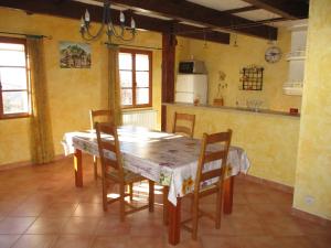 Maisons de vacances Gite en provence au coeur des vignes : photos des chambres