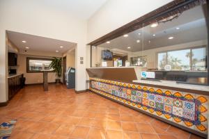 Casa Bella Inn- Huntington Park