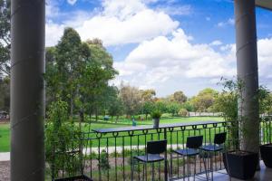 Sferas Park Suites & Convention Centre