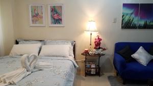 Jens Paranaque City Apartment