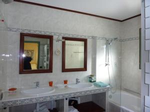 Maisons de vacances Gite des Gorges du Bruyant : photos des chambres