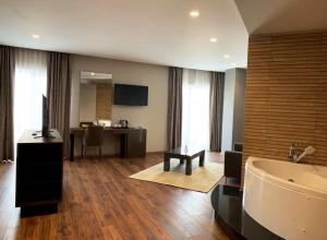 Presidential Suite room in Klajdi Resort